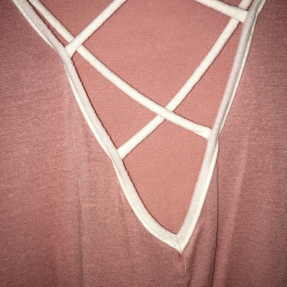 Pink blouse - Picture 2 of 4